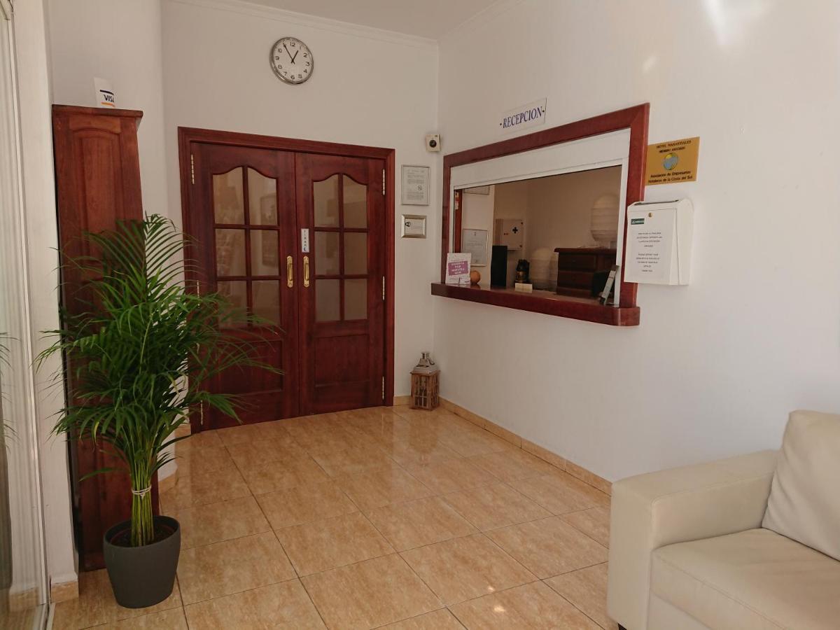 Hotel Manantiales *