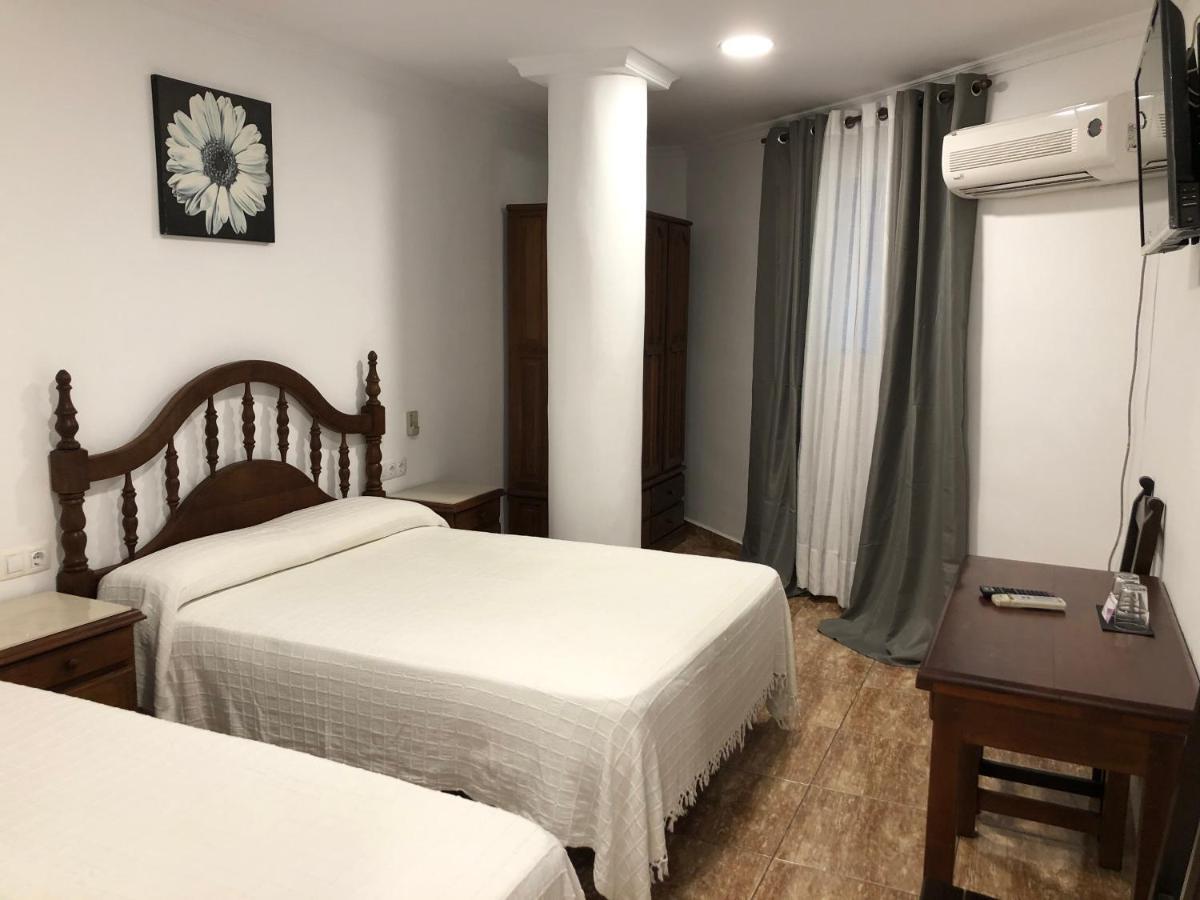 Hotel Manantiales *