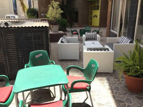Hotel Manantiales *